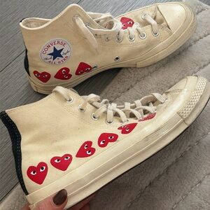 Converse Chuck Taylor All Star 70 Hi
Comme des Garcons PLAY Multi-Heart White